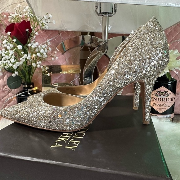 AUTHENTIC BADGLEY MISCHKA GOLD SPARKLE DAISY D’ORSAY PUMP HEELS SIZE 6 - Picture 4 of 10
